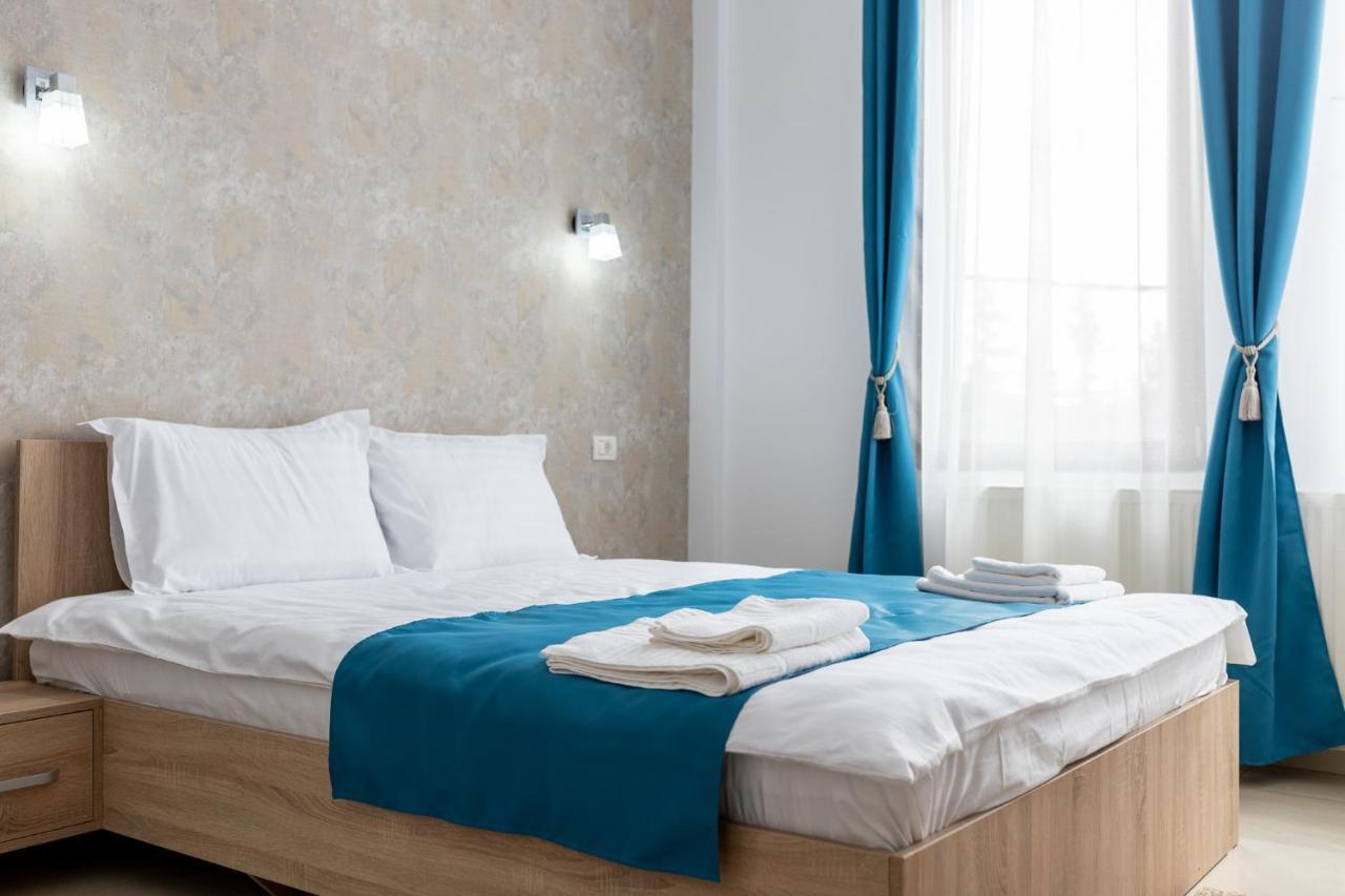 Marconi Guesthouse Хунедоара Экстерьер фото